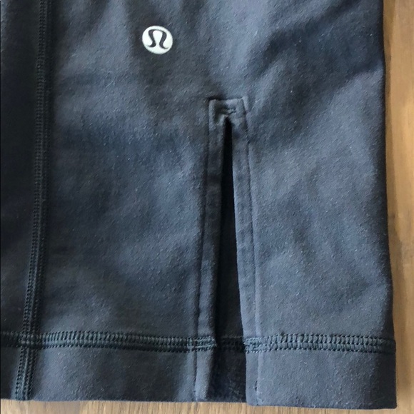 Lululemon Crop Capris - Picture 5 of 8
